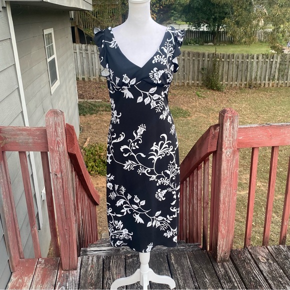 La Belle Black and White Floral Midi Dress Cap Ruffle Sleeve Vintage Y2K Medium - Picture 6 of 11